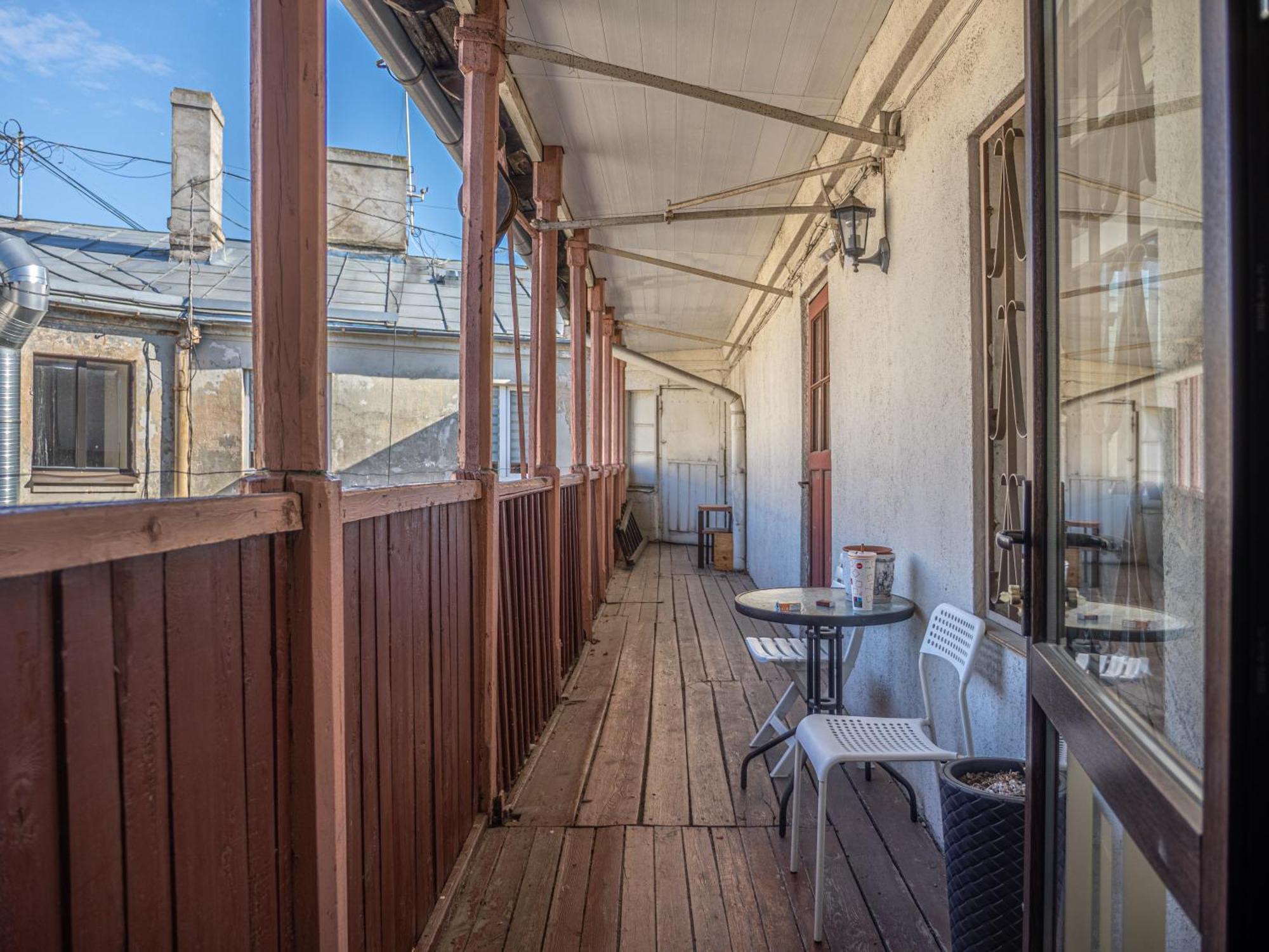 Old Loft, 2br, 7 Guests